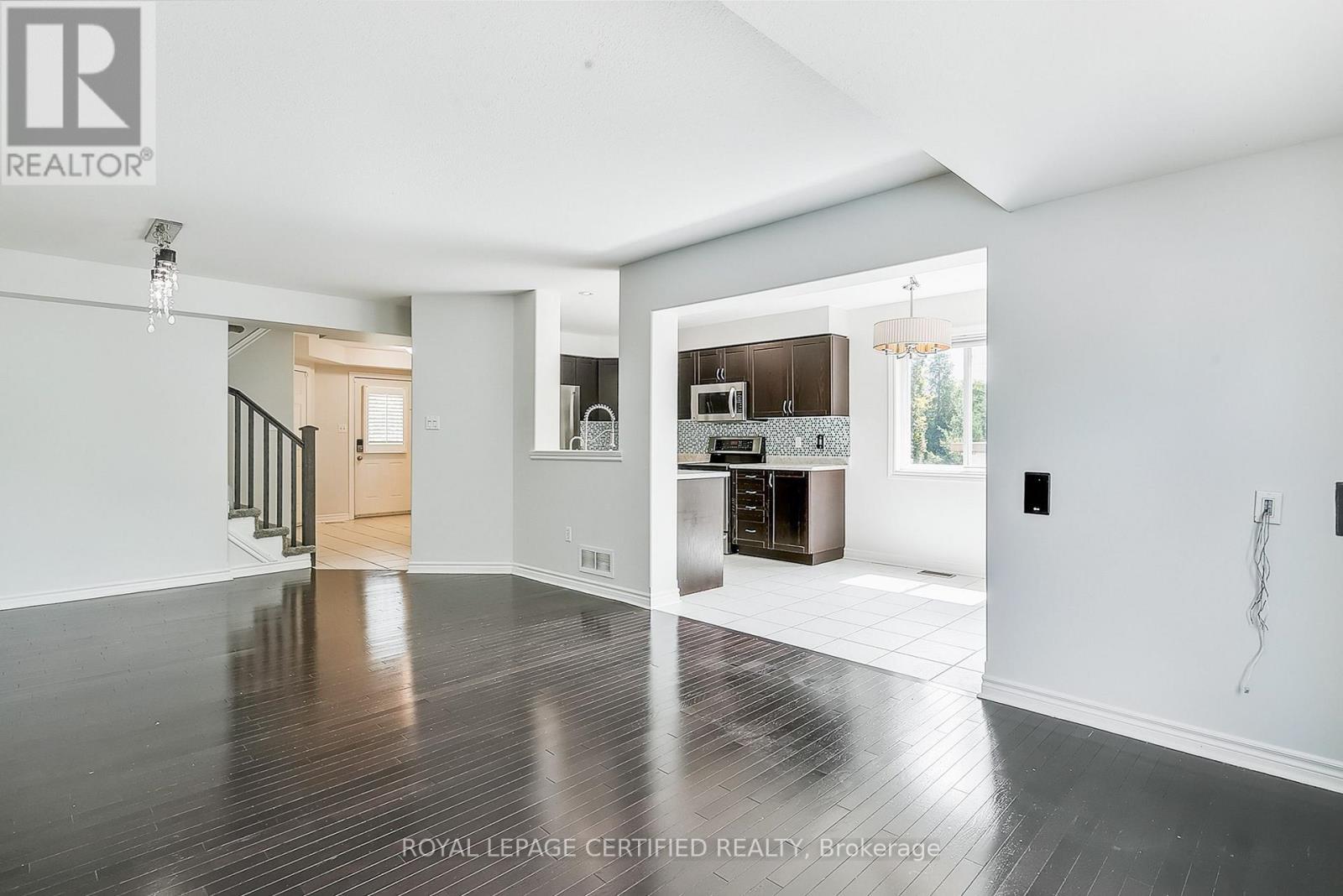 37 Wilkie Crescent, Guelph, ON - Indoor