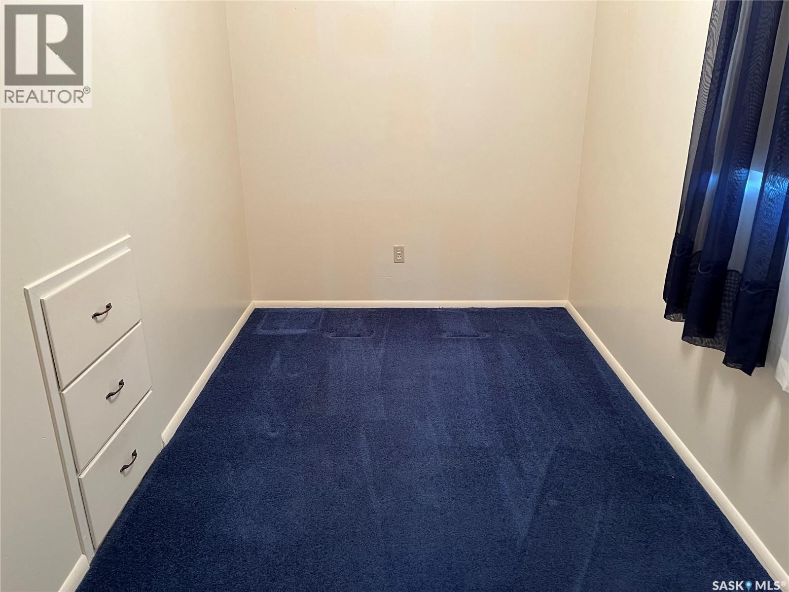 43 2Nd Avenue E, Lafleche, SK - Indoor Photo Showing Other Room