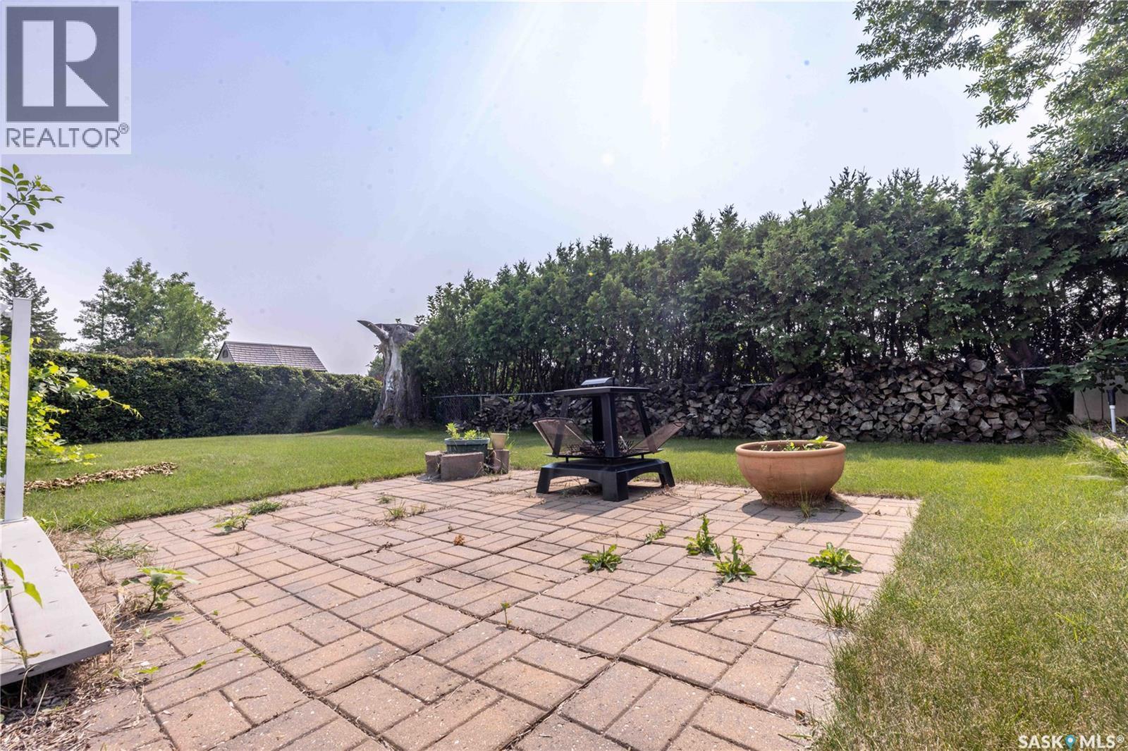 50 Manitou Court, Saskatoon, SK - Outdoor