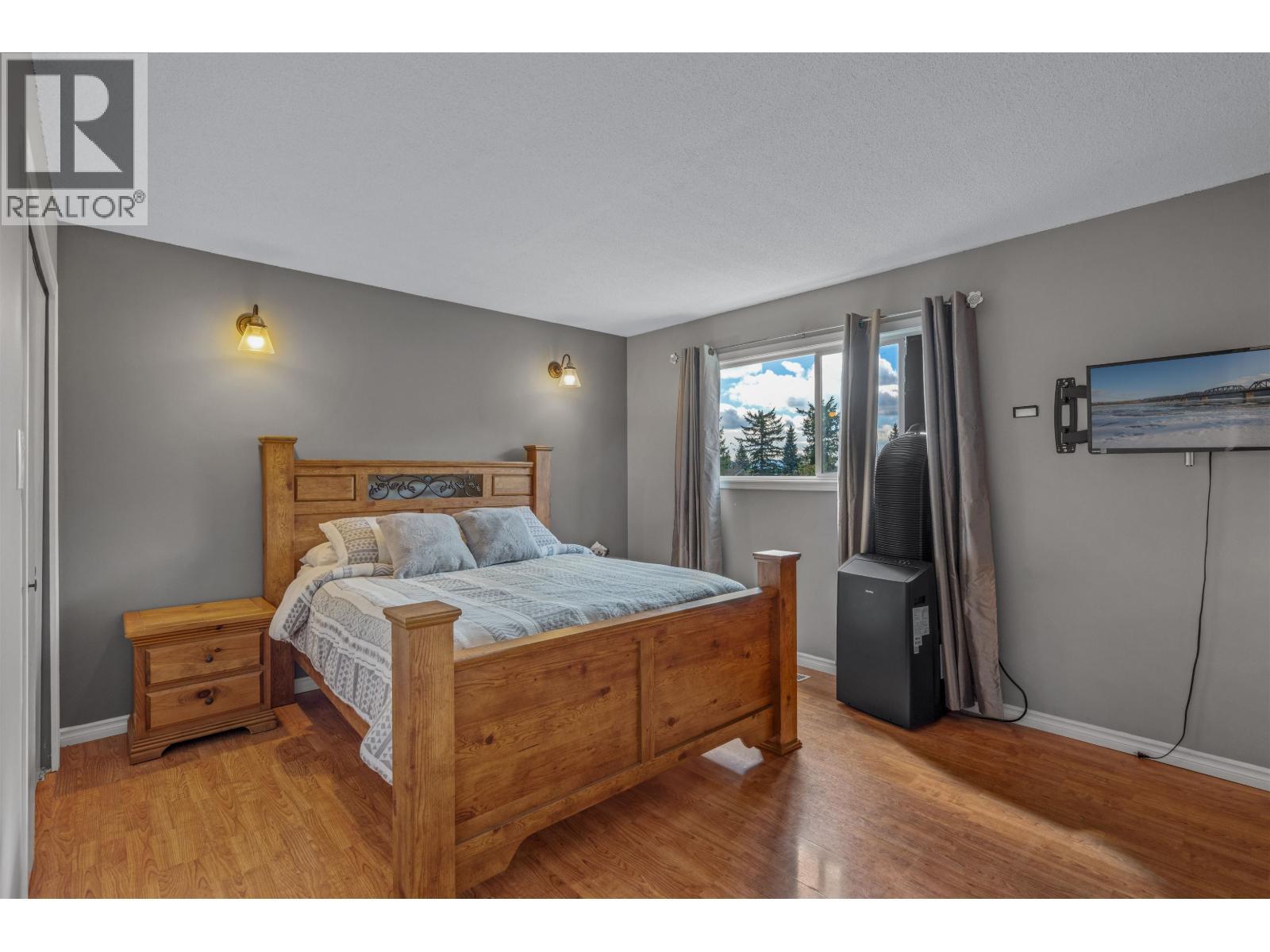 389 Neff Crescent, Prince George, BC - Indoor Photo Showing Bedroom
