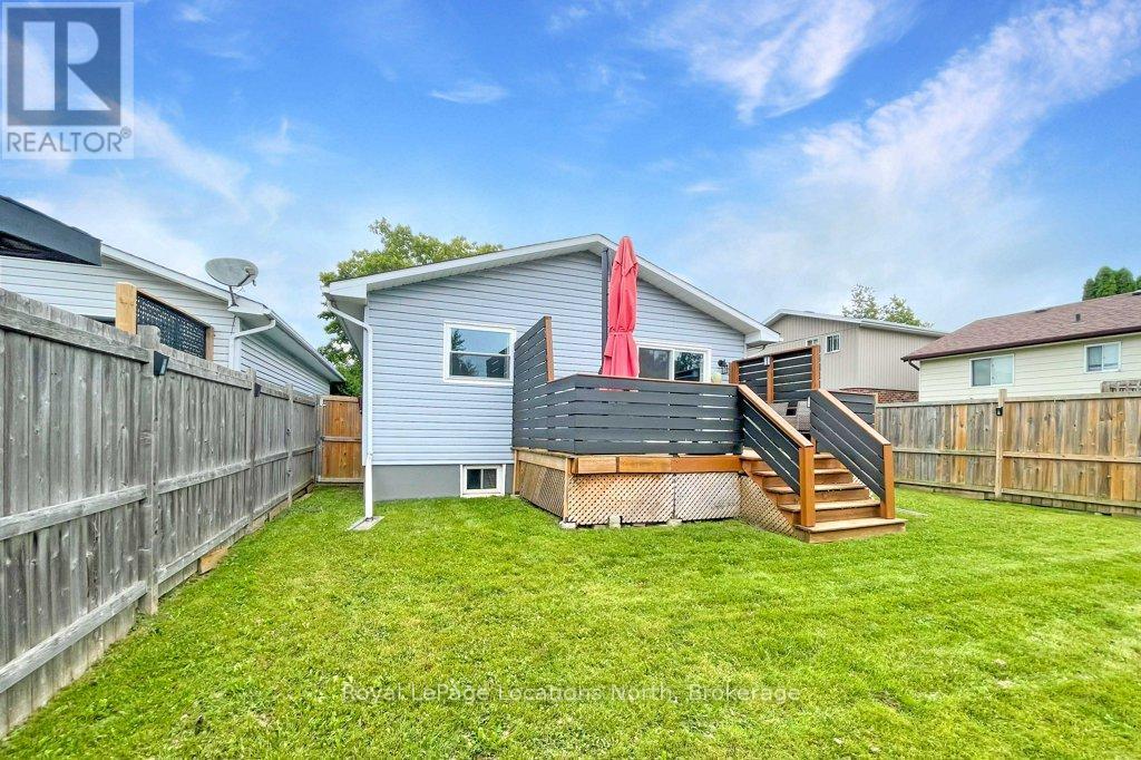 642 Spruce Street, Collingwood, ON - Outdoor With Exterior