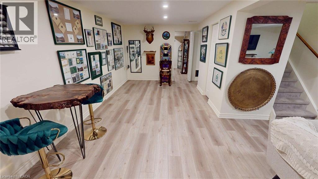 4101 Diana Park, Vineland, ON - Indoor Photo Showing Other Room