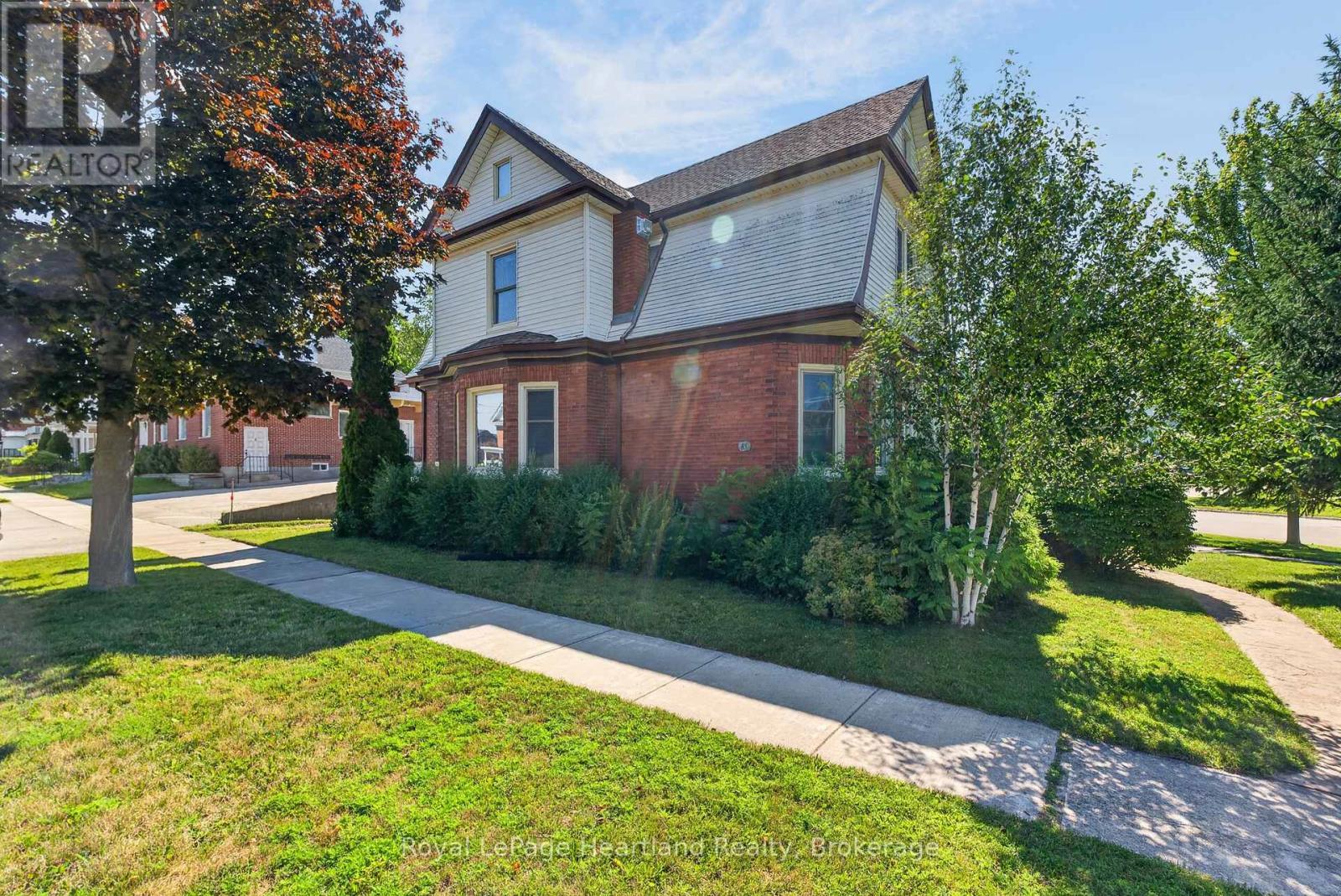85 Montreal Street, Goderich (Goderich (Town)), ON - Outdoor