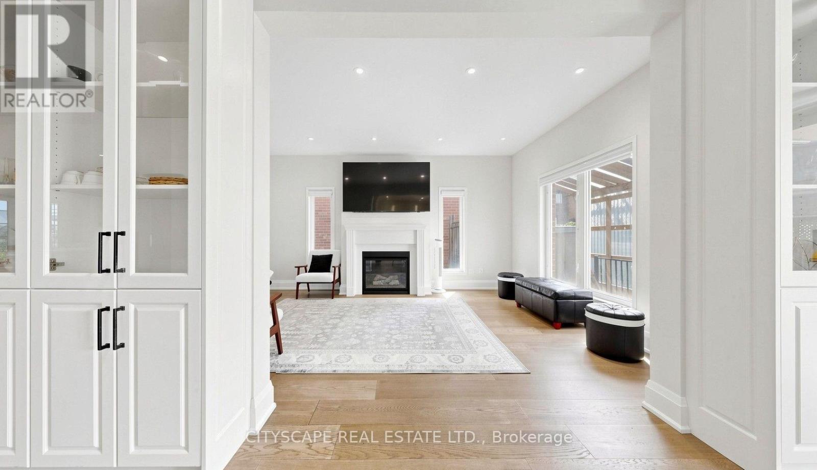 769 White Clover Way, Mississauga, ON - Indoor