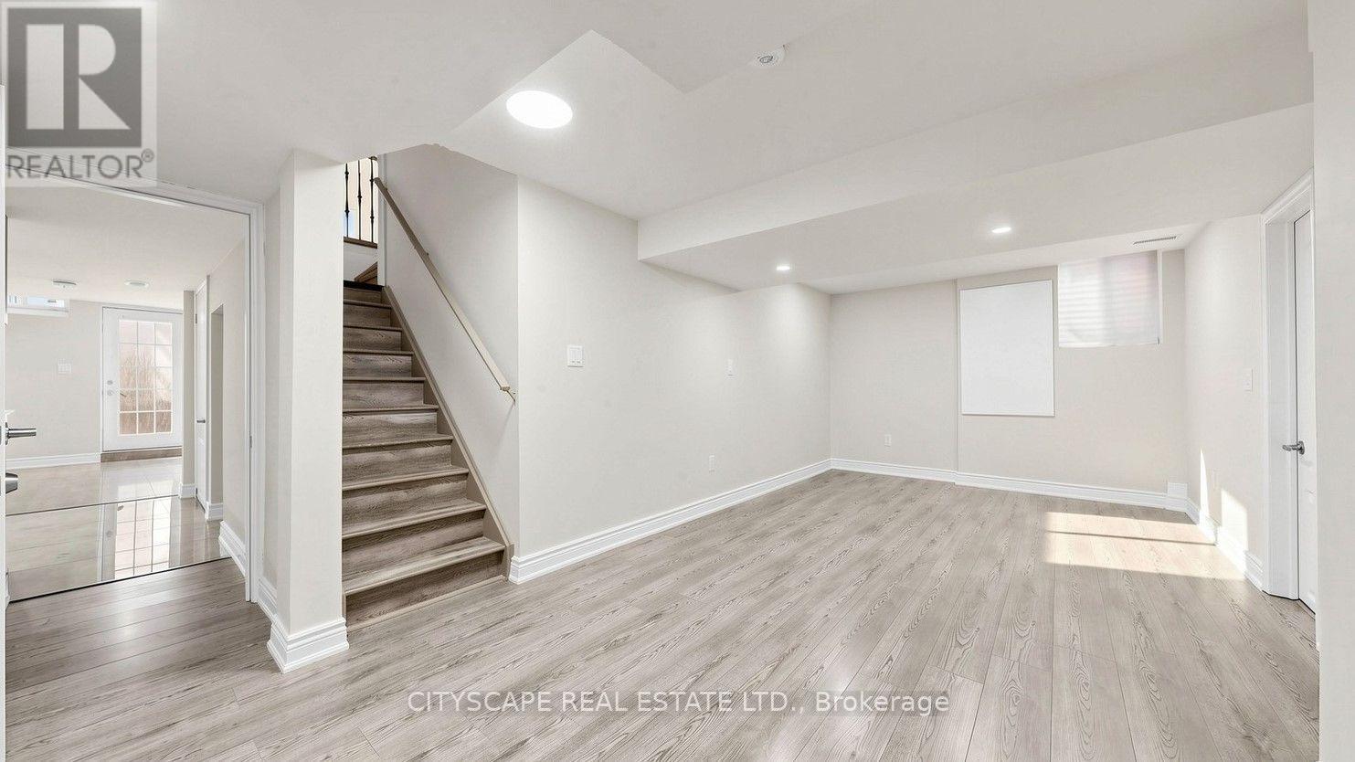 769 White Clover Way, Mississauga, ON - Indoor Photo Showing Bathroom