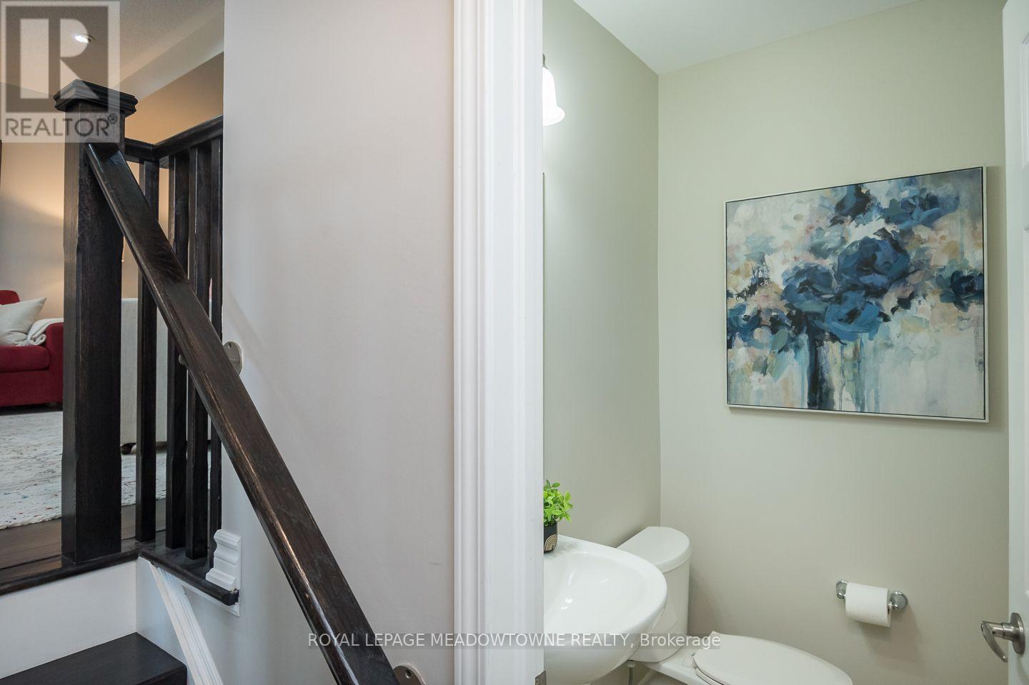 298 Reis Place, Milton, ON - Indoor Photo Showing Bathroom