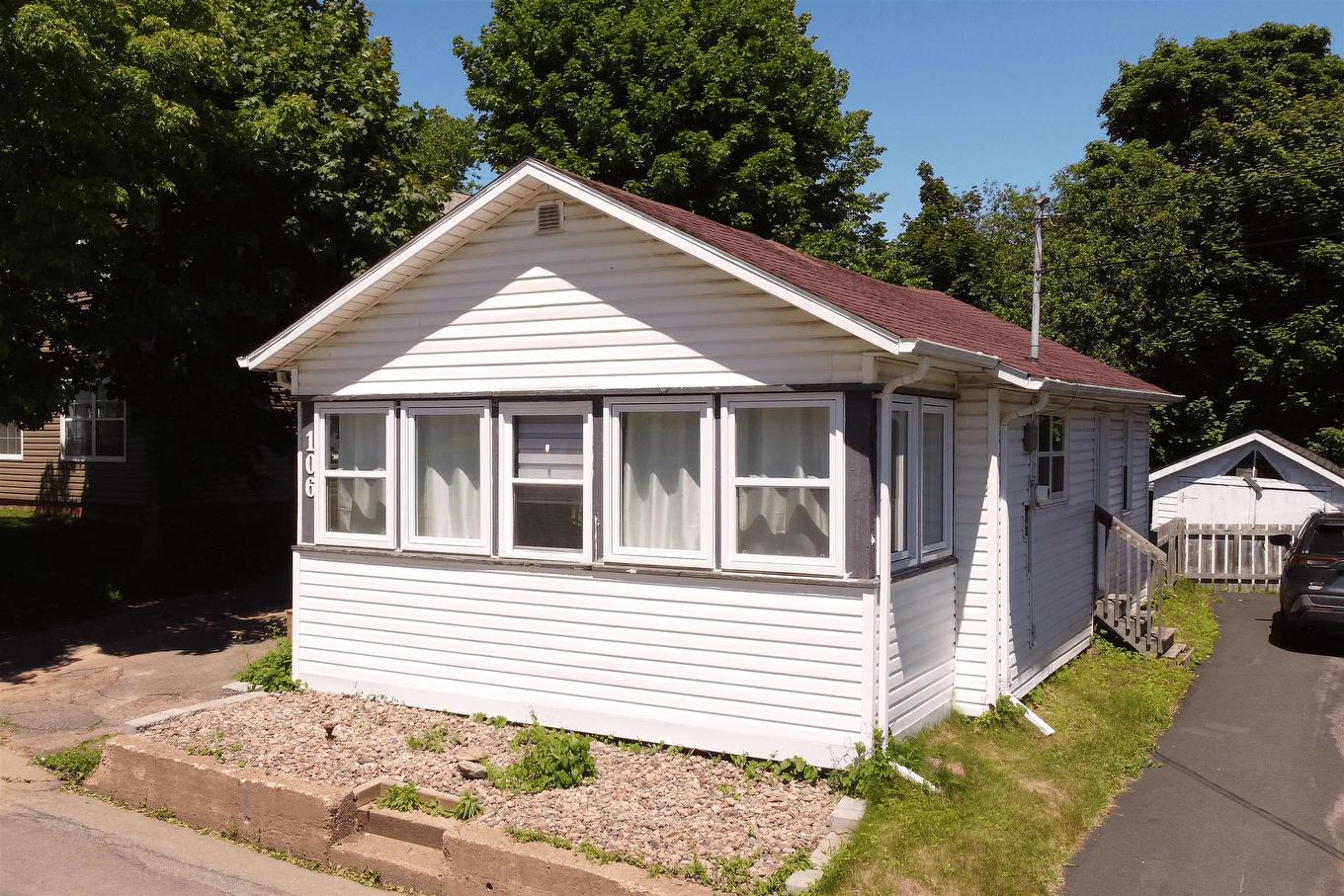 106 Spring Park Road, Charlottetown, PE - Outdoor