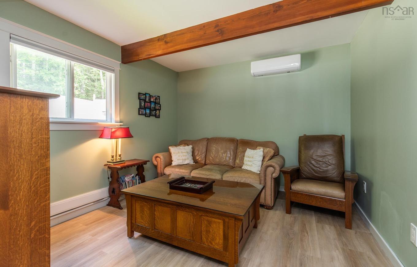17 Hardwood Lane South Branch, Forest Glen, NS - Indoor