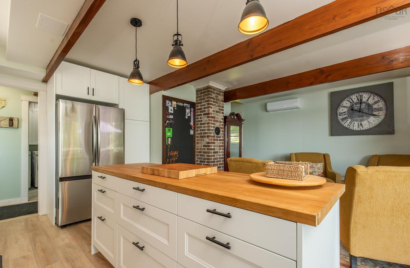 17 Hardwood Lane South Branch, Forest Glen, NS - Indoor Photo Showing Other Room