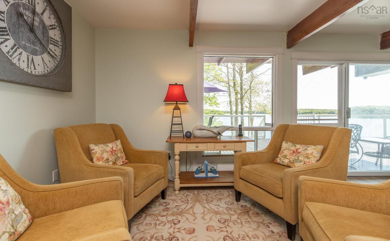 17 Hardwood Lane South Branch, Forest Glen, NS - Indoor Photo Showing Living Room