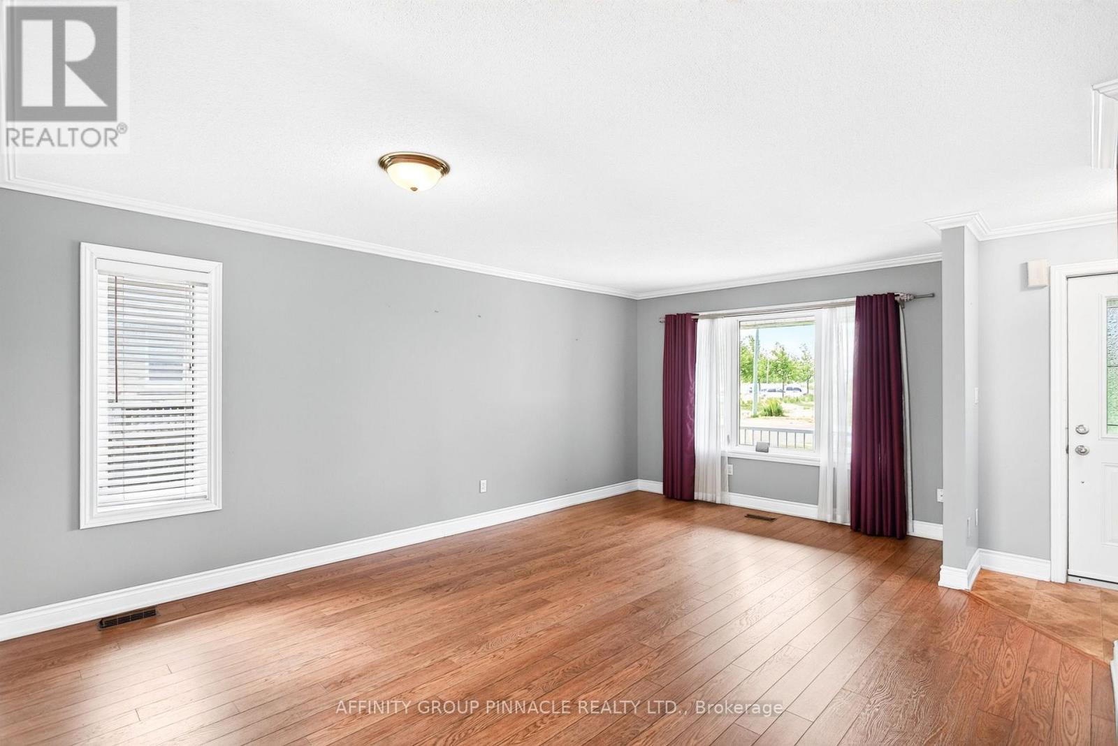 186 Mclaughlin Road, Kawartha Lakes (Lindsay), ON - Indoor Photo Showing Other Room