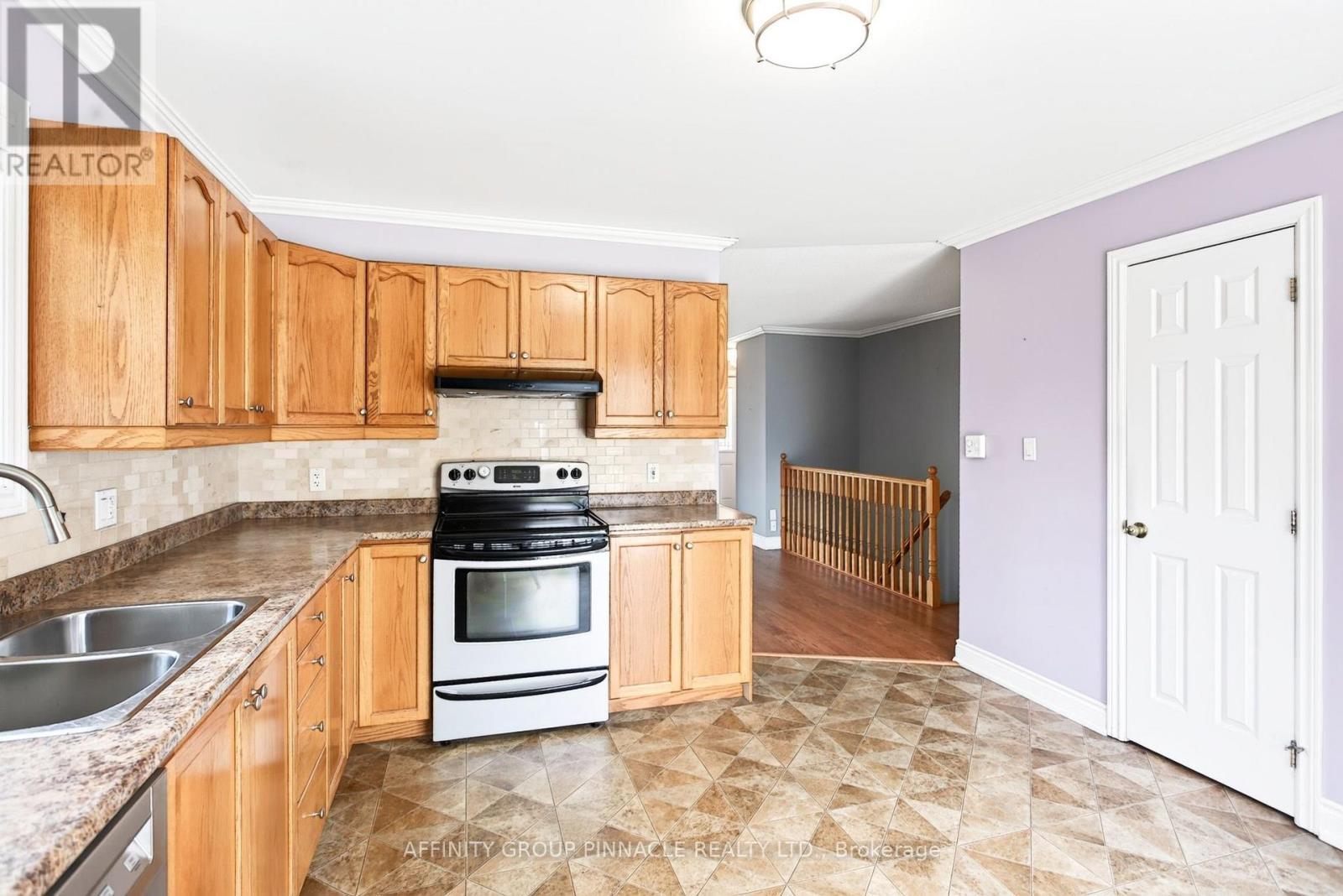 186 Mclaughlin Road, Kawartha Lakes (Lindsay), ON - Indoor Photo Showing Kitchen With Double Sink