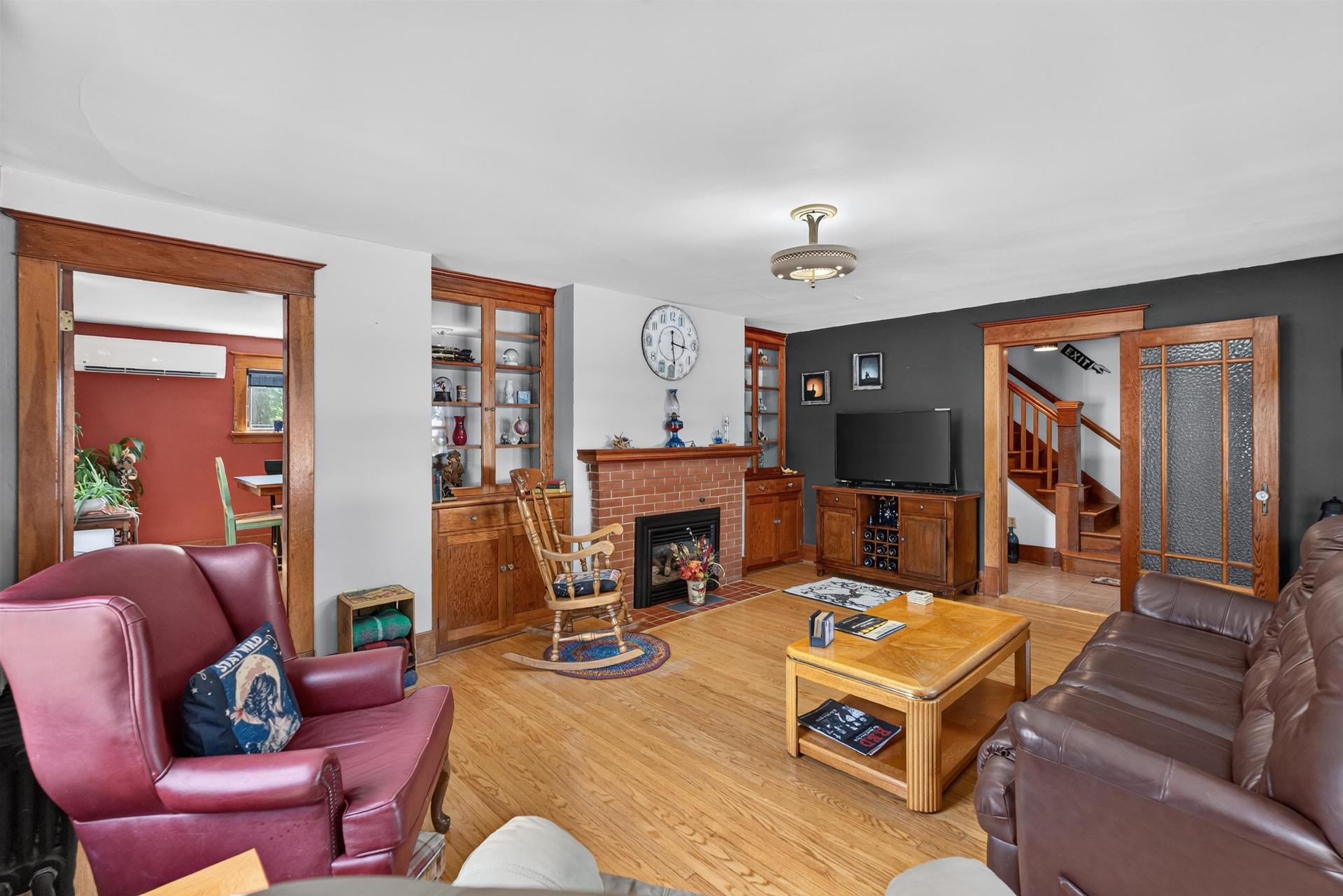 222 Church Street, Summerside, PE - Indoor Photo Showing Living Room With Fireplace