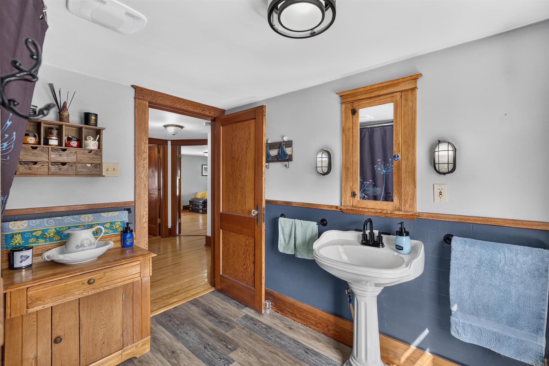 222 Church Street, Summerside, PE - Indoor Photo Showing Bathroom