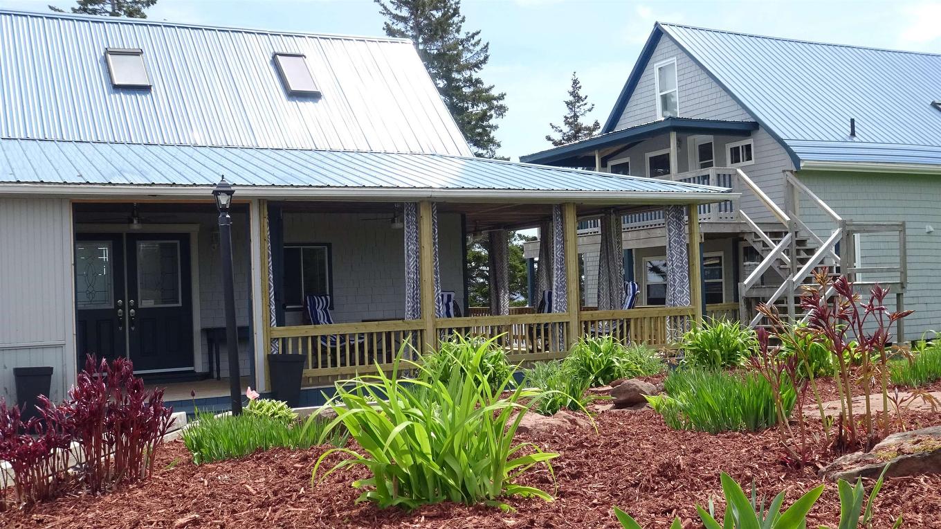 11561 Shore Road, Little Sands, PE