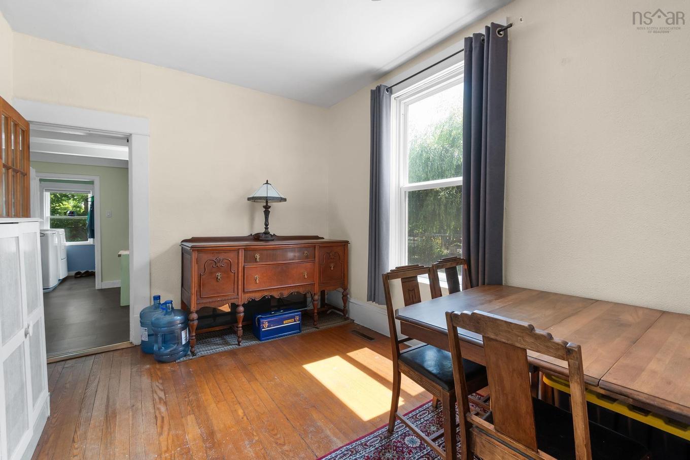 301 Town Road, Falmouth, NS - Indoor