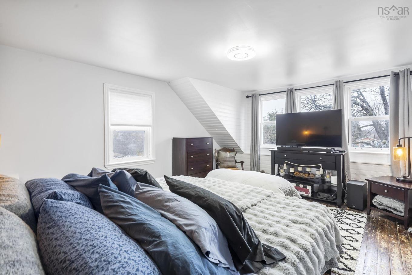 301 Town Road, Falmouth, NS - Indoor Photo Showing Bedroom