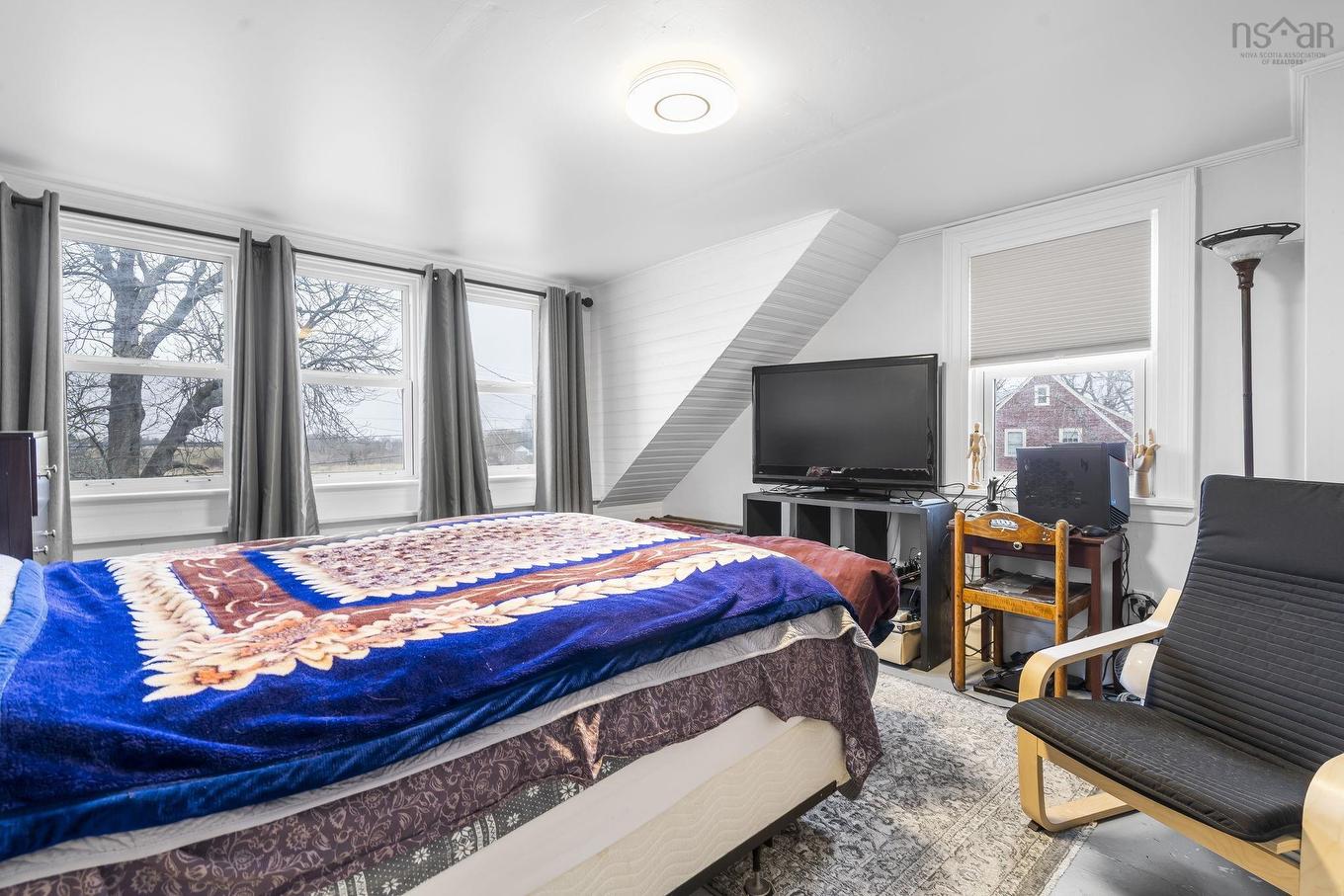 301 Town Road, Falmouth, NS - Indoor Photo Showing Bedroom