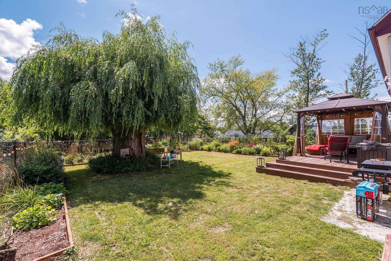 301 Town Road, Falmouth, NS - Outdoor With Deck Patio Veranda