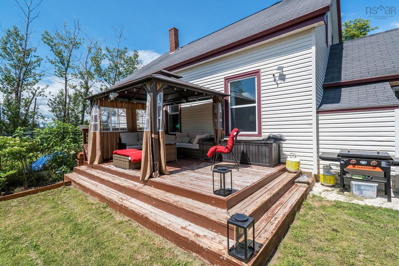 301 Town Road, Falmouth, NS - Outdoor With Exterior