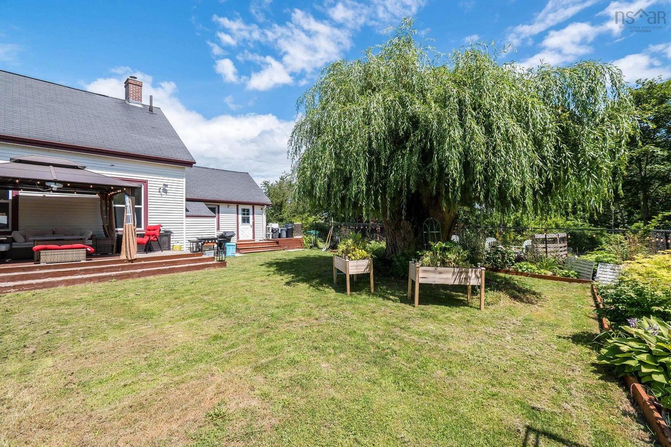 301 Town Road, Falmouth, NS - Outdoor