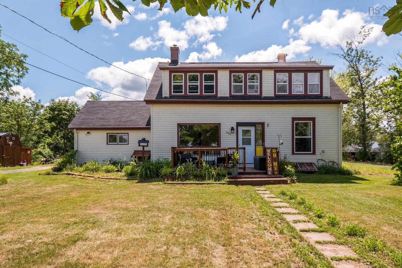 301 Town Road, Falmouth, NS - Outdoor