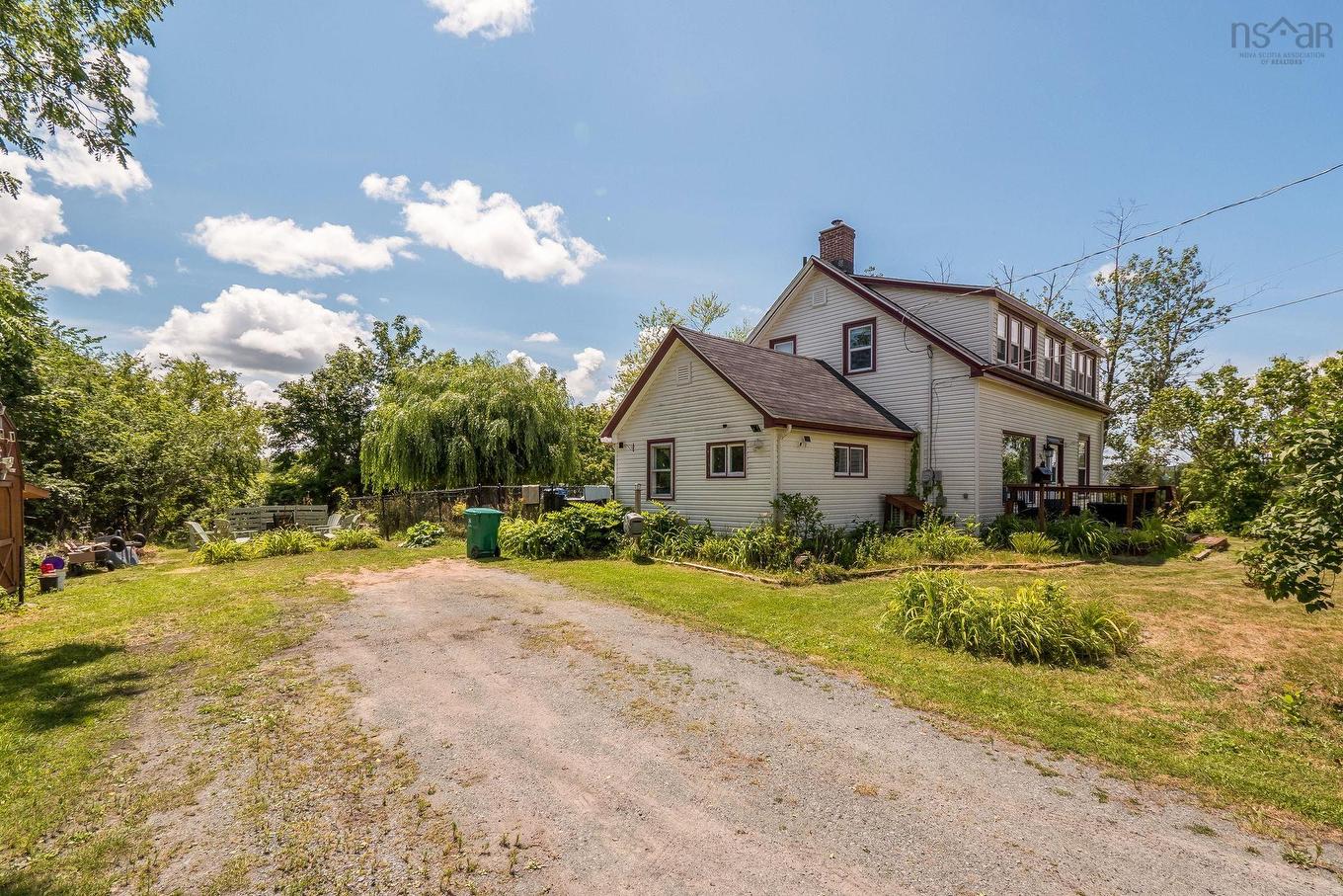 301 Town Road, Falmouth, NS - Outdoor