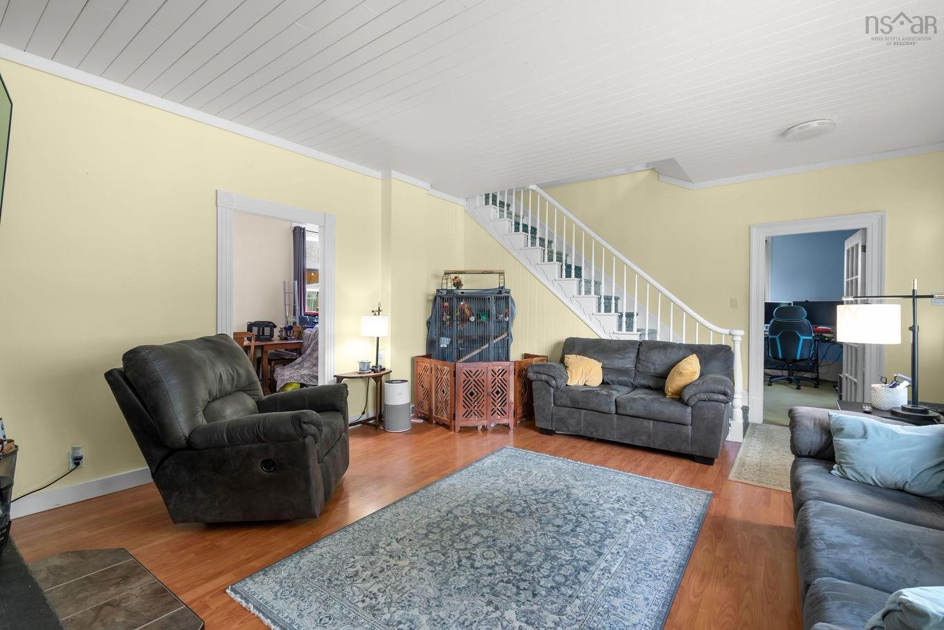 301 Town Road, Falmouth, NS - Indoor Photo Showing Living Room
