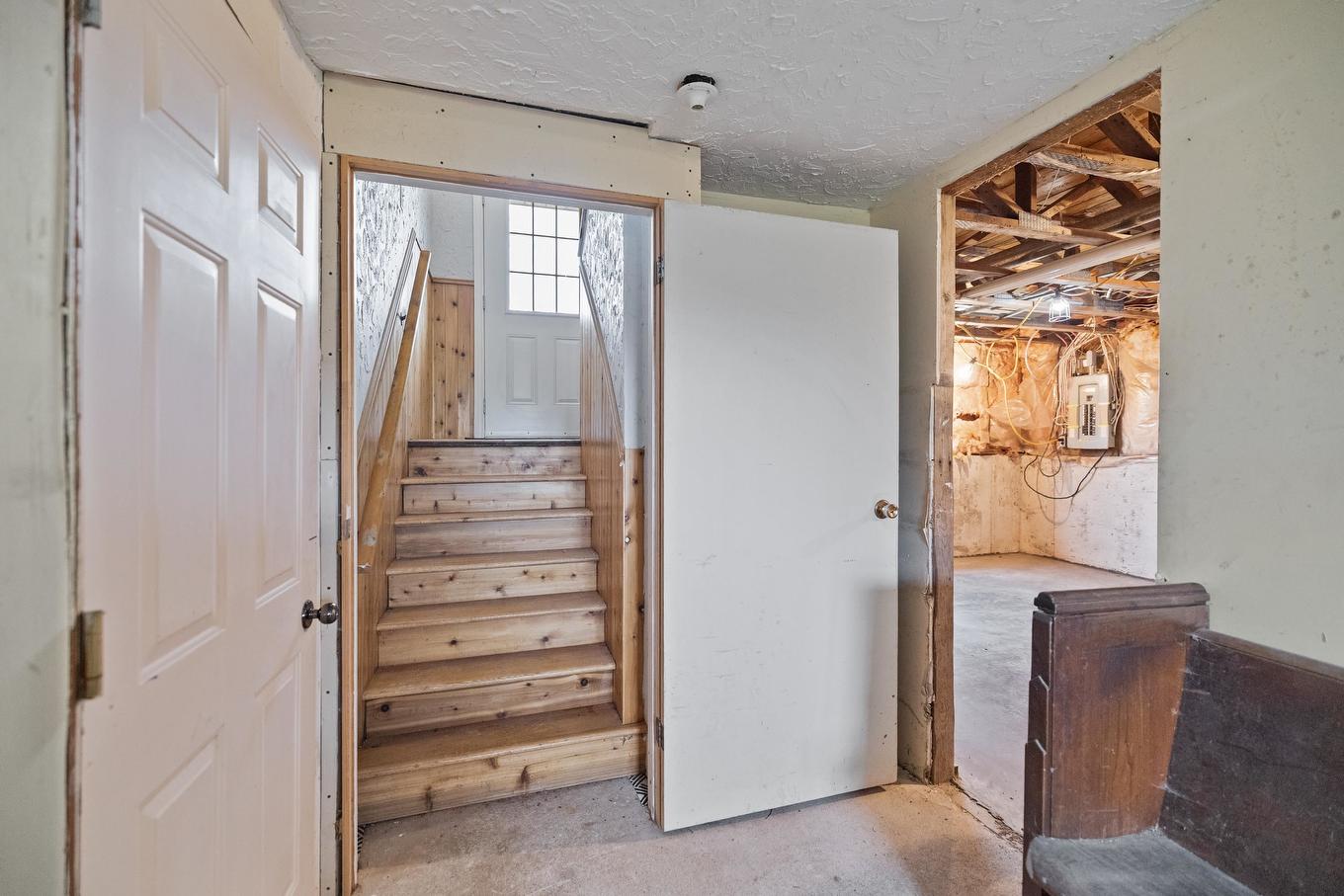 3179 Five Houses Road, Fort Augustus, PE - Indoor Photo Showing Other Room