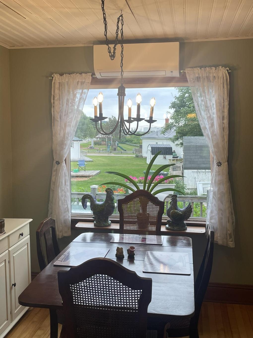 11 Belle Avenue, Souris, PE - Indoor Photo Showing Dining Room