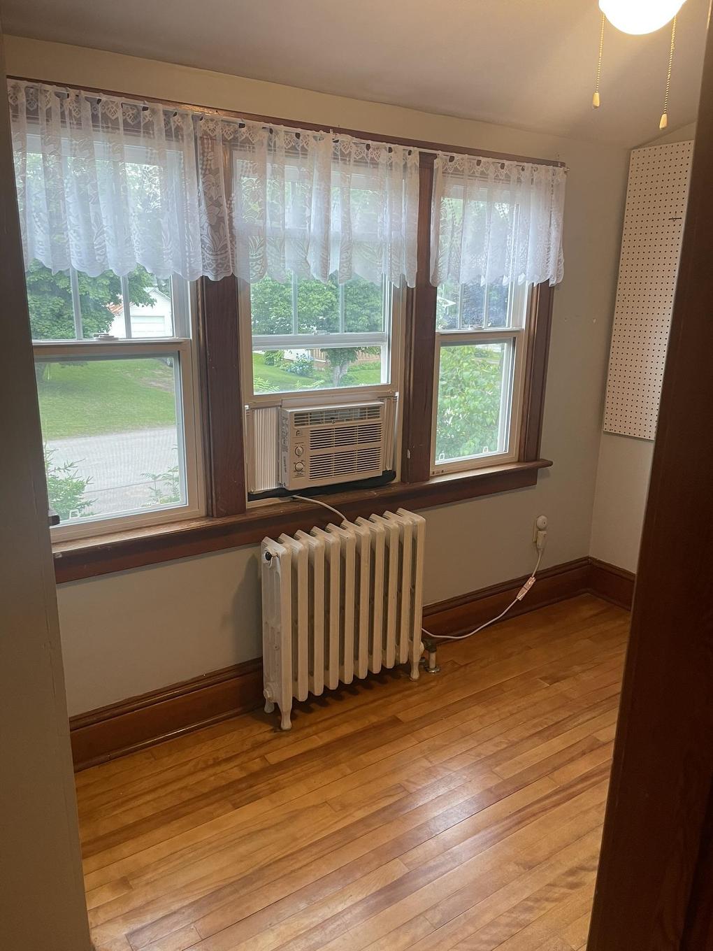 11 Belle Avenue, Souris, PE - Indoor Photo Showing Other Room