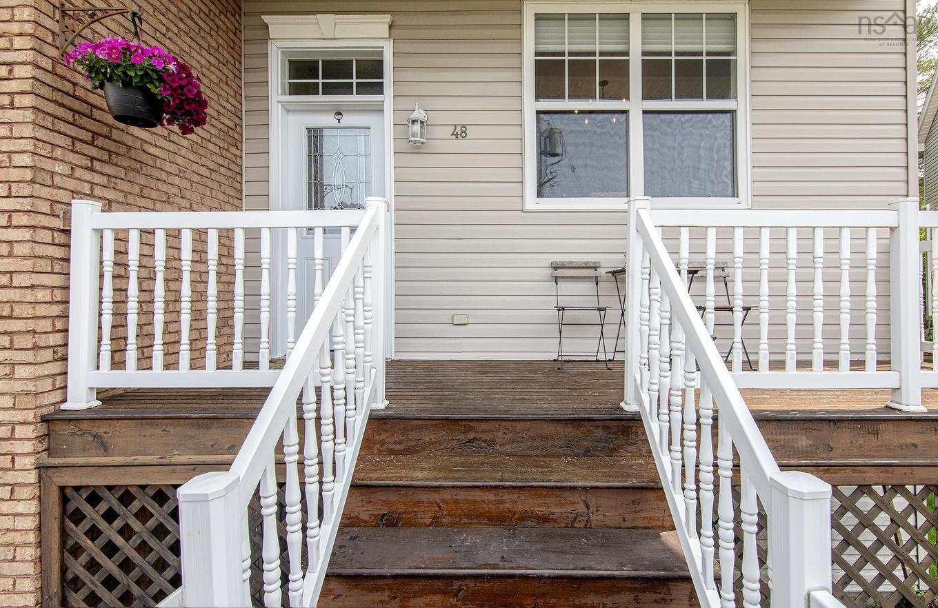 48 Gorsebud Close, Halifax, NS - Outdoor With Exterior