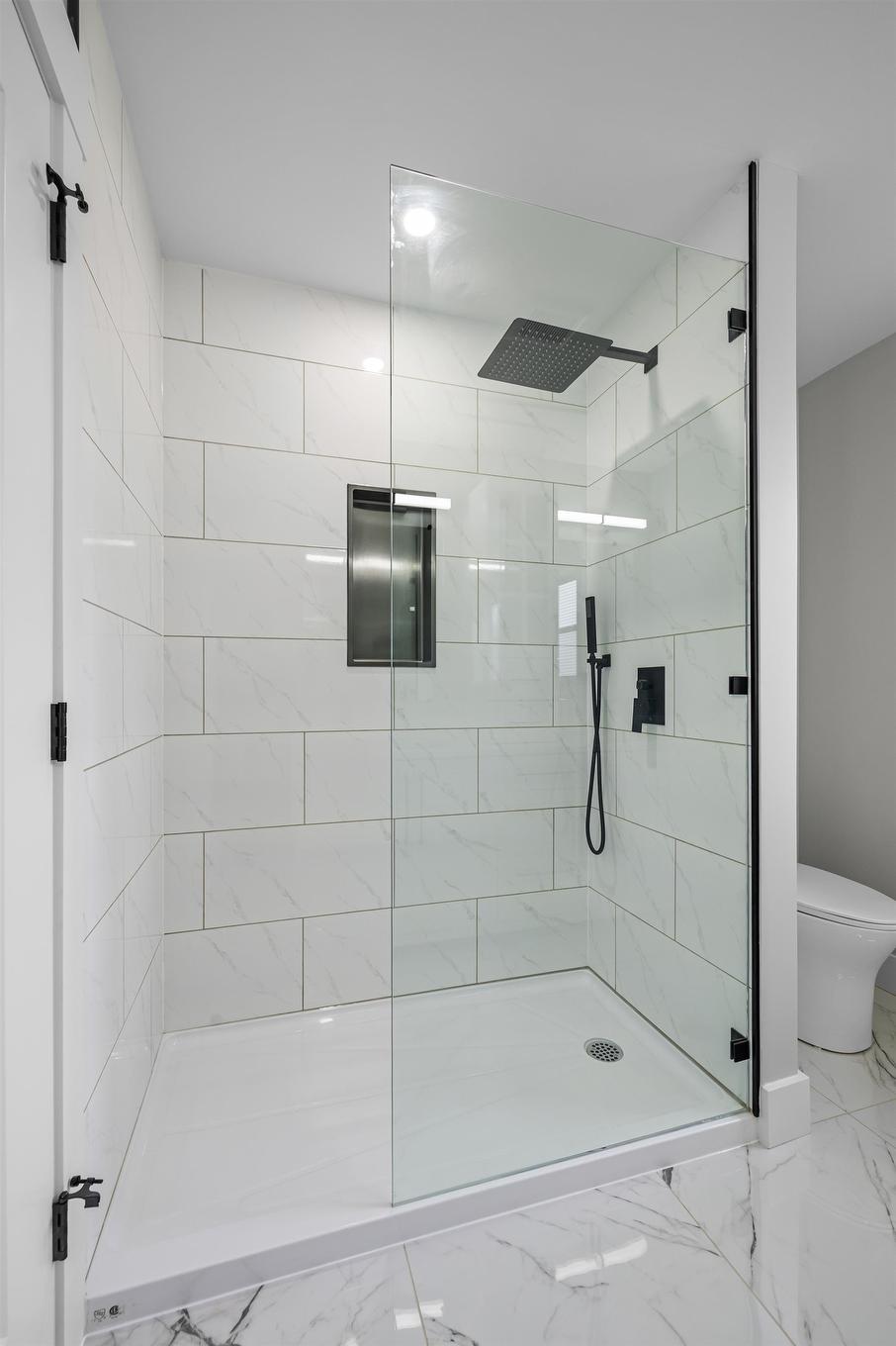 29 Samantha Lane, Cornwall, PE - Indoor Photo Showing Bathroom