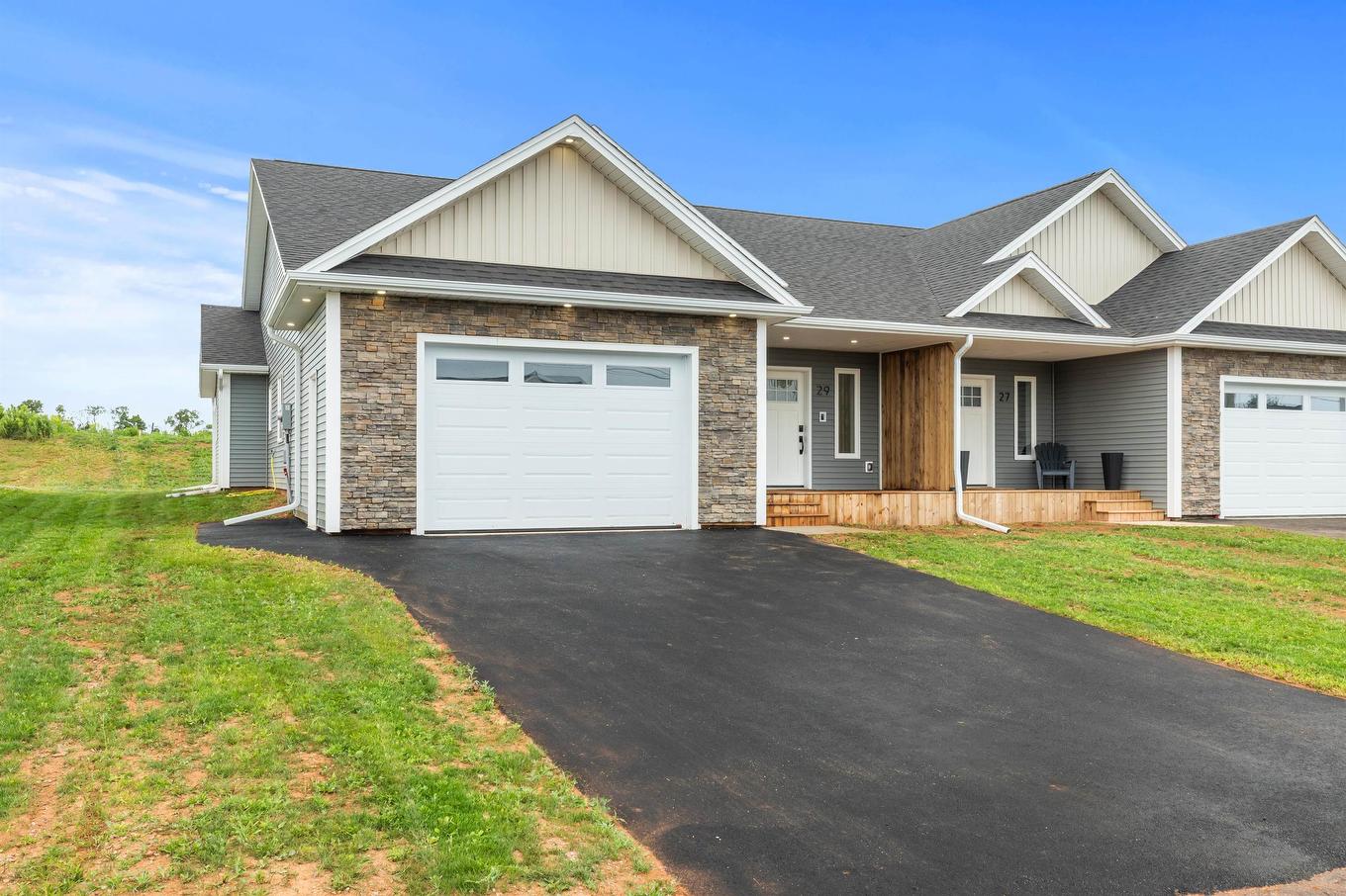 29 Samantha Lane, Cornwall, PE - Outdoor With Facade