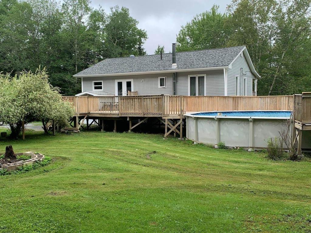 21 Withrow Drive, Belnan, NS - Outdoor With Above Ground Pool With Backyard
