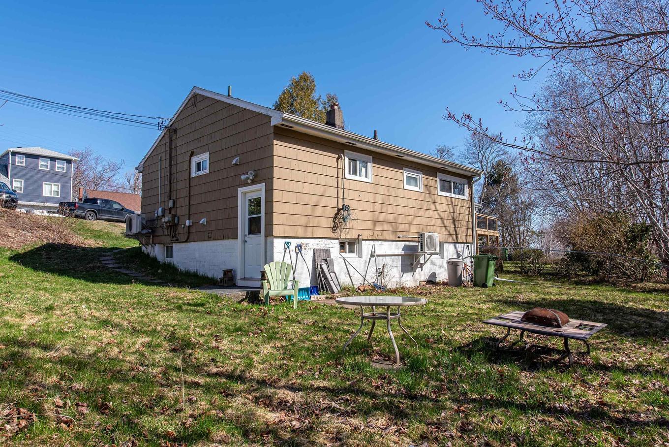 116 Coronation Avenue, Halifax, NS - Outdoor