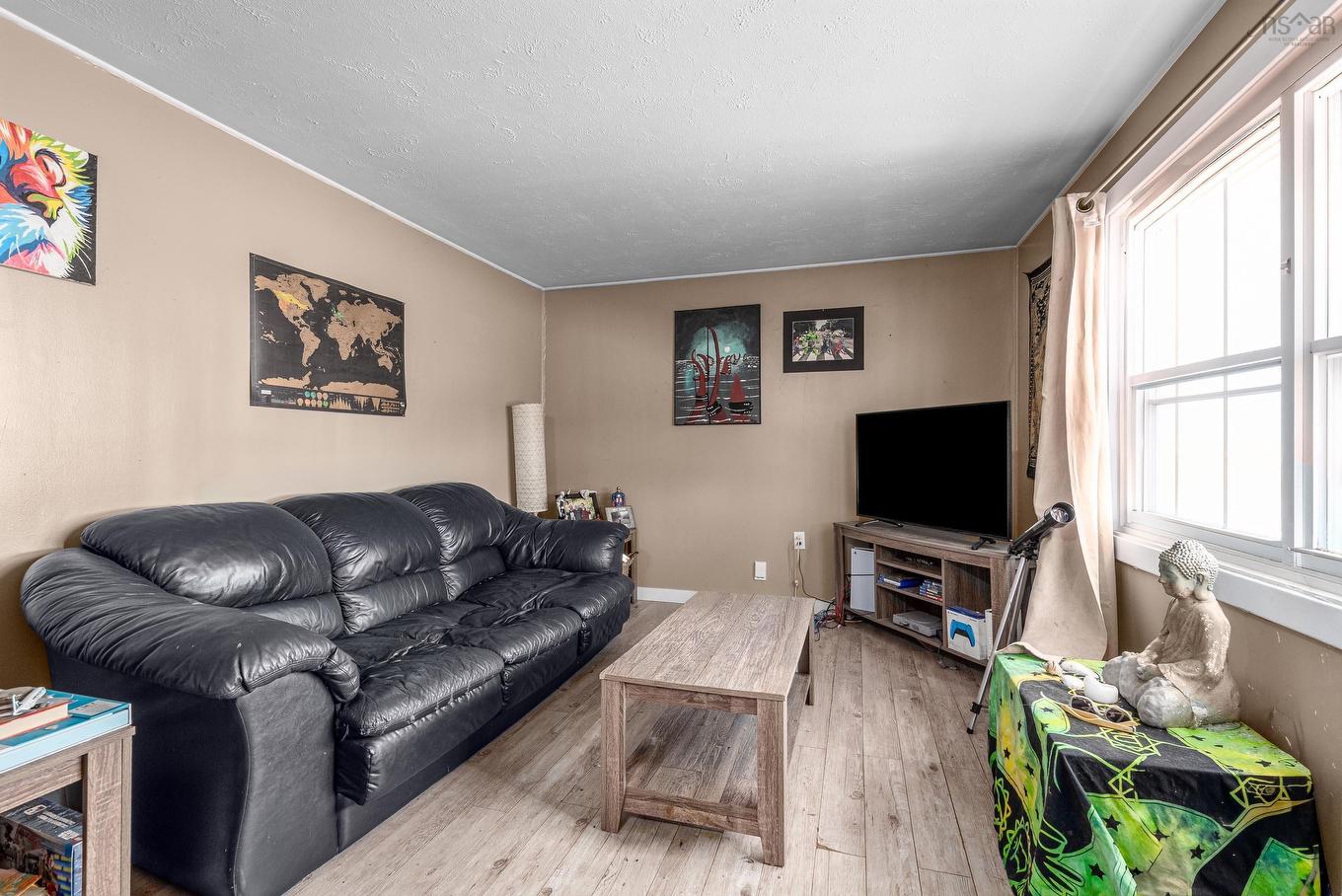 116 Coronation Avenue, Halifax, NS - Indoor Photo Showing Living Room