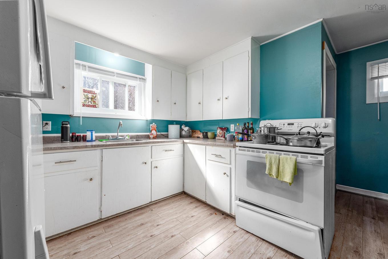 116 Coronation Avenue, Halifax, NS - Indoor Photo Showing Kitchen