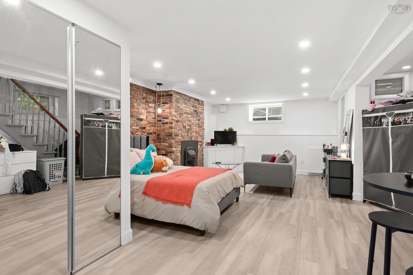 1314 & 1316 Dresden Row, Halifax, NS - Indoor