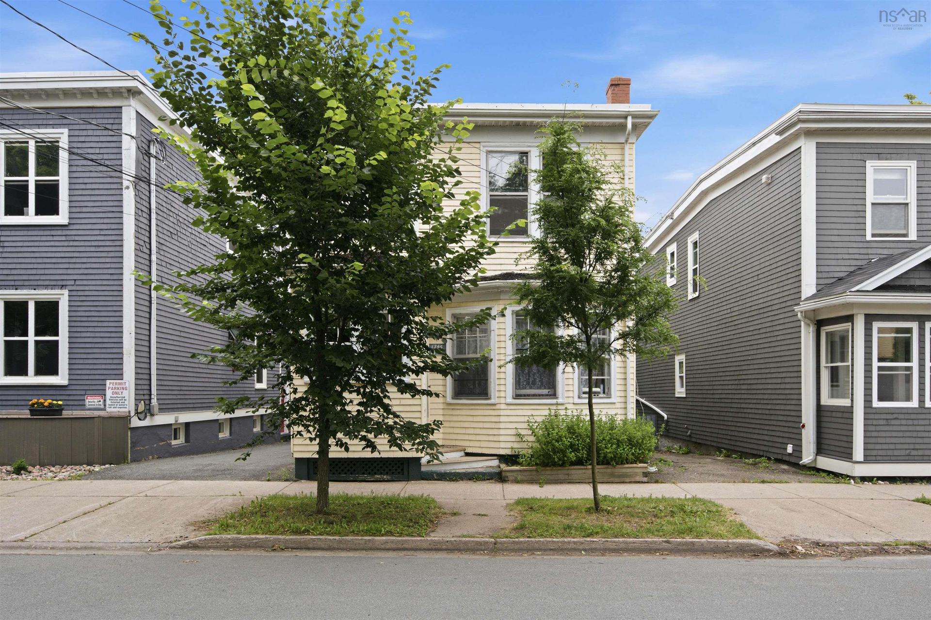 1747 Vernon Street, Halifax, NS - Outdoor