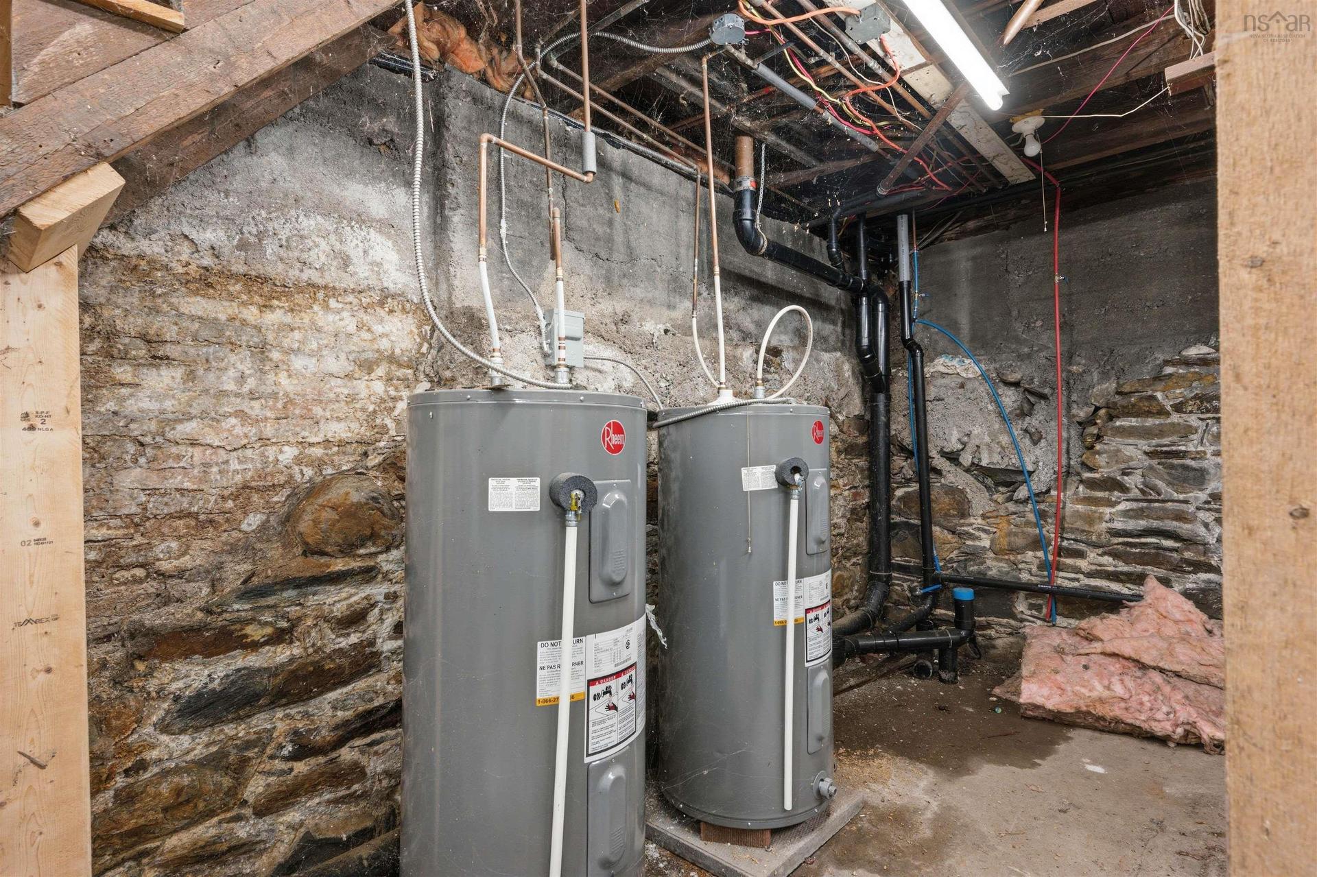 1747 Vernon Street, Halifax, NS - Indoor Photo Showing Basement