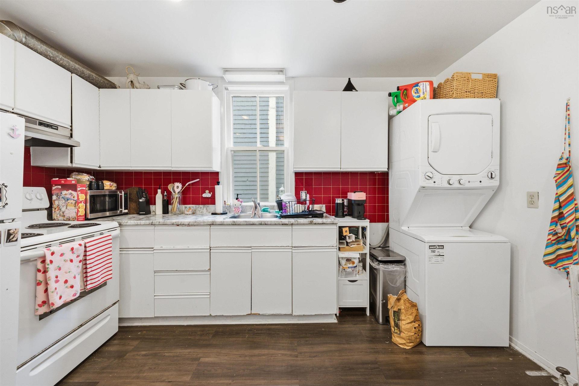 1747 Vernon Street, Halifax, NS - Indoor Photo Showing Laundry Room