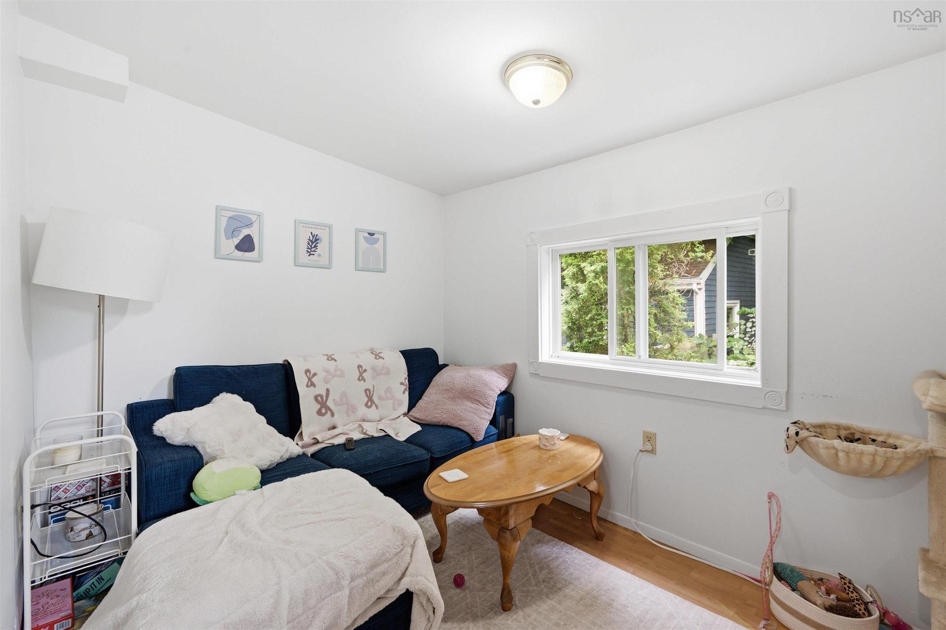 1747 Vernon Street, Halifax, NS - Indoor