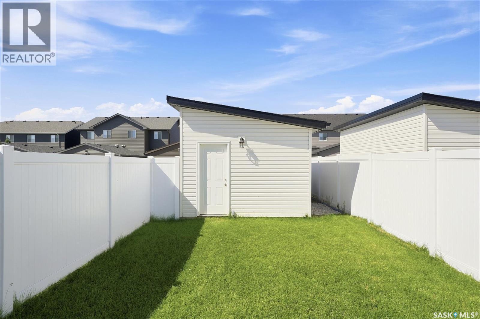 332 Mcfaull Crescent, Saskatoon, SK - Outdoor