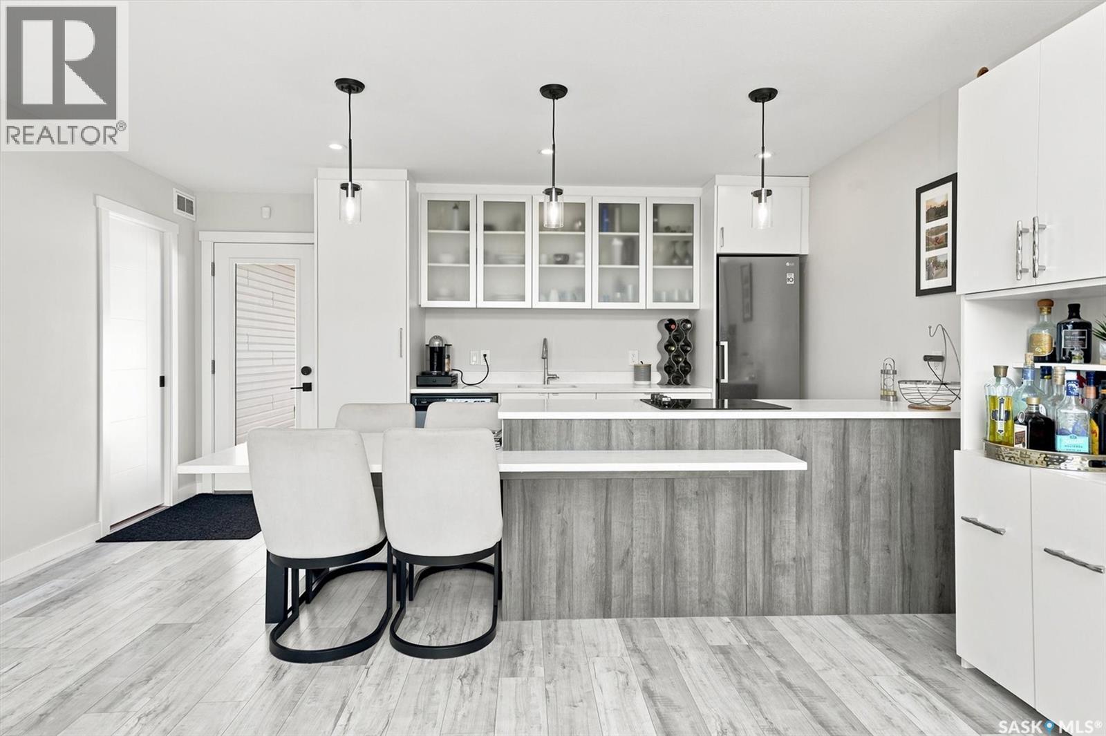 332 Mcfaull Crescent, Saskatoon, SK - Indoor