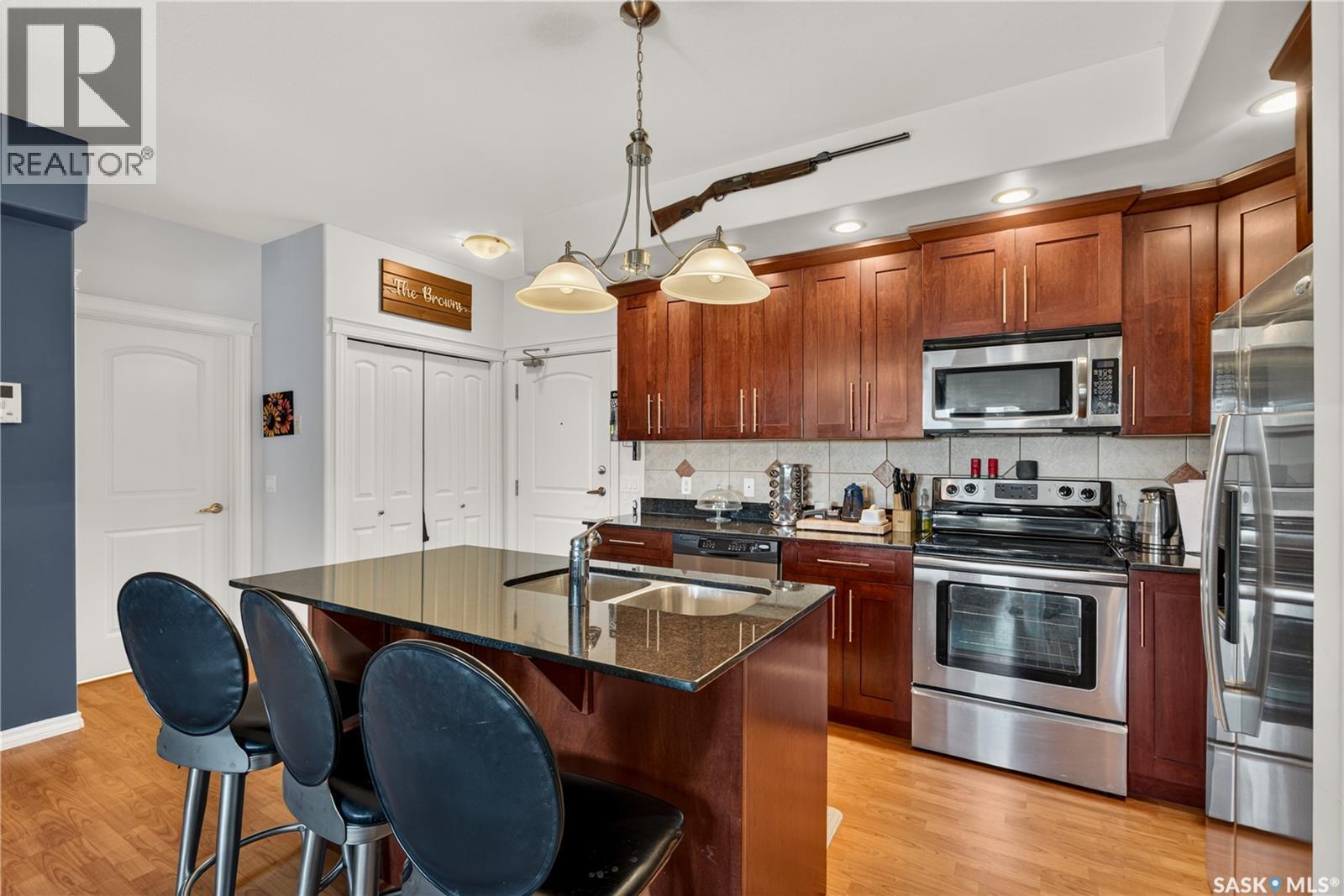 307 1145 Main Street, Melfort, SK - Indoor Photo Showing Kitchen With Double Sink