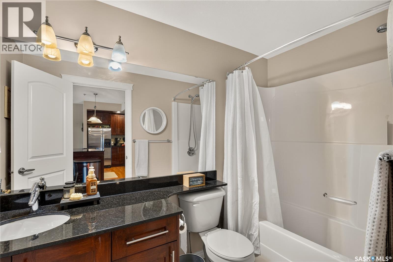 307 1145 Main Street, Melfort, SK - Indoor Photo Showing Bathroom