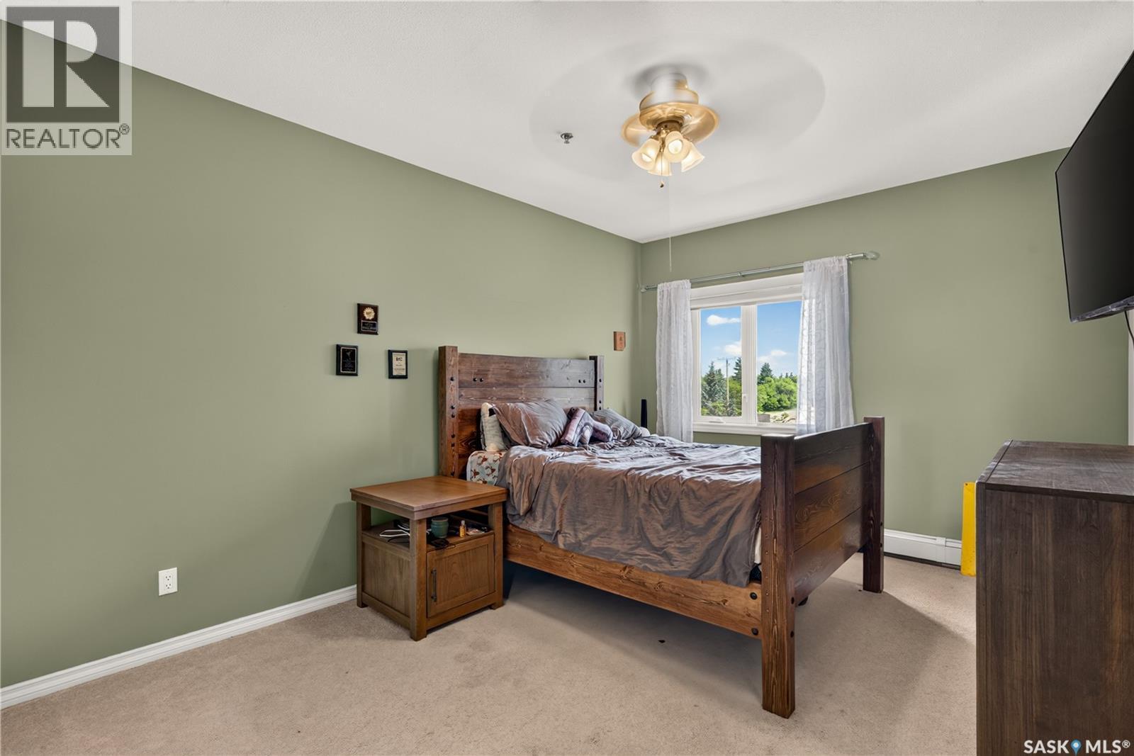 307 1145 Main Street, Melfort, SK - Indoor Photo Showing Bedroom