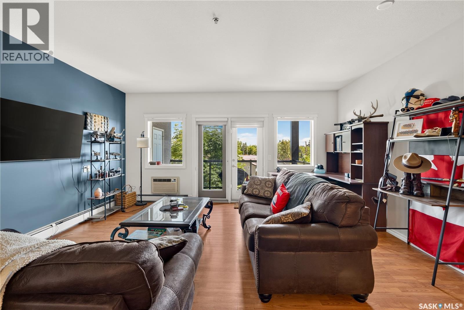 307 1145 Main Street, Melfort, SK - Indoor Photo Showing Living Room