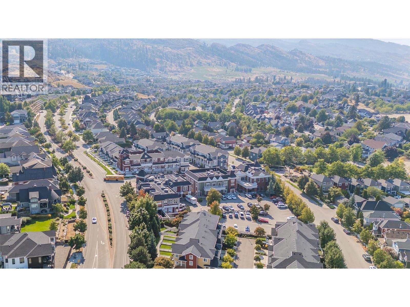430 Mccarren Avenue, Kelowna, BC - Outdoor With View